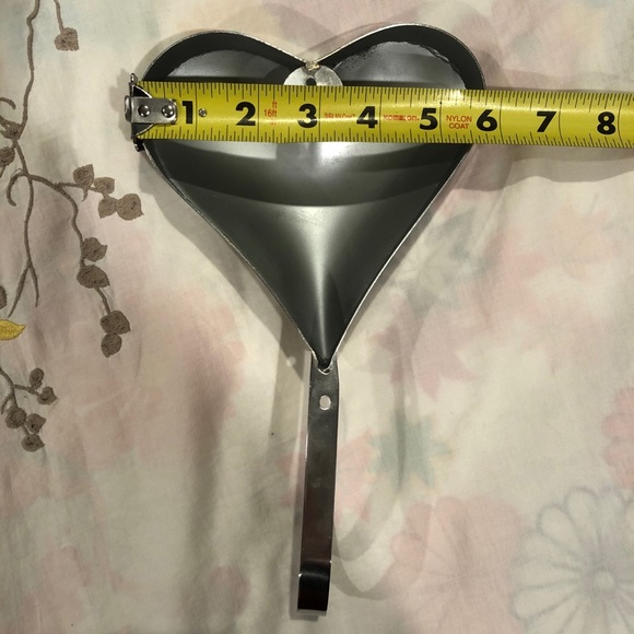 Set of 4 Large Metal Stainless Steel Heart Hooks - Picture 6 of 8